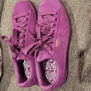 Puma suede sneaker